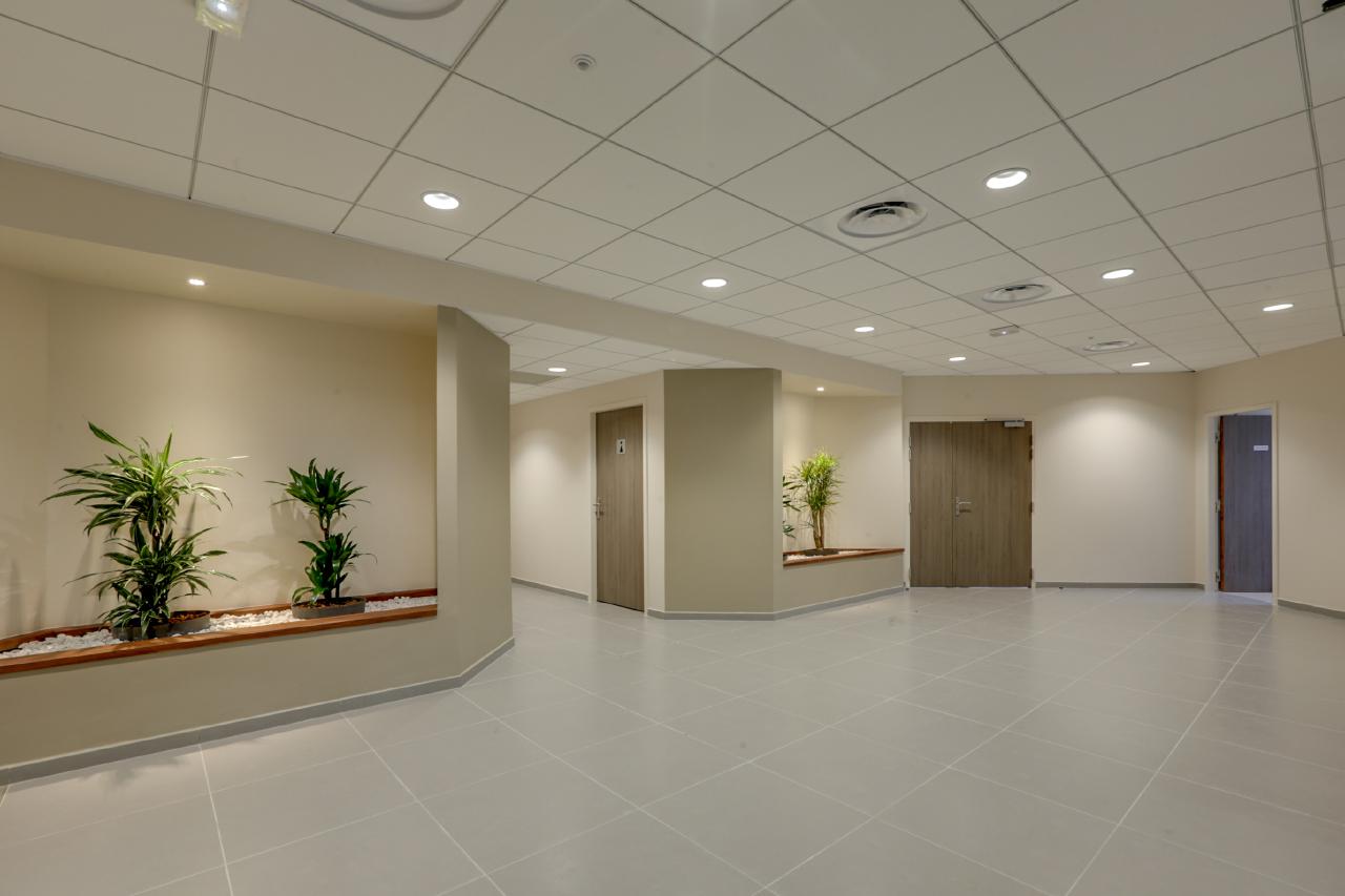 Bureau Aix-en-Provence 2416m² Location bureau Aix-en-Provence Bouches-du-Rhône OLBUR2115060 10